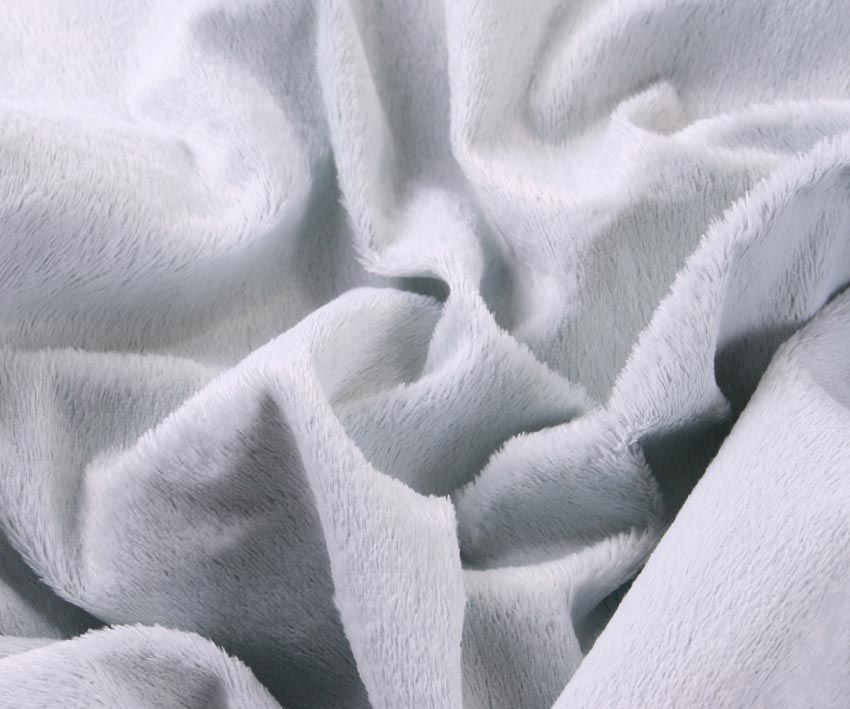 Viscose - dicht - recht - ca 6mm pool - 140cm breed - babyblauw (190-903)