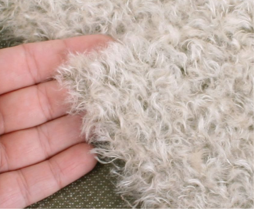Mohair - Steiff Schulte - ca 17 mm haarlengte - lap 32x70 cm - grijs/groen - 742