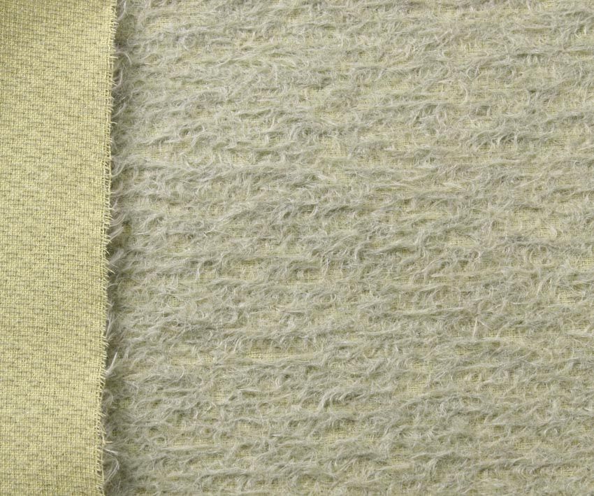 NIEUW BINNEN Mohair - Open recht - ca 12mm pool - 140cm breed (150-025)