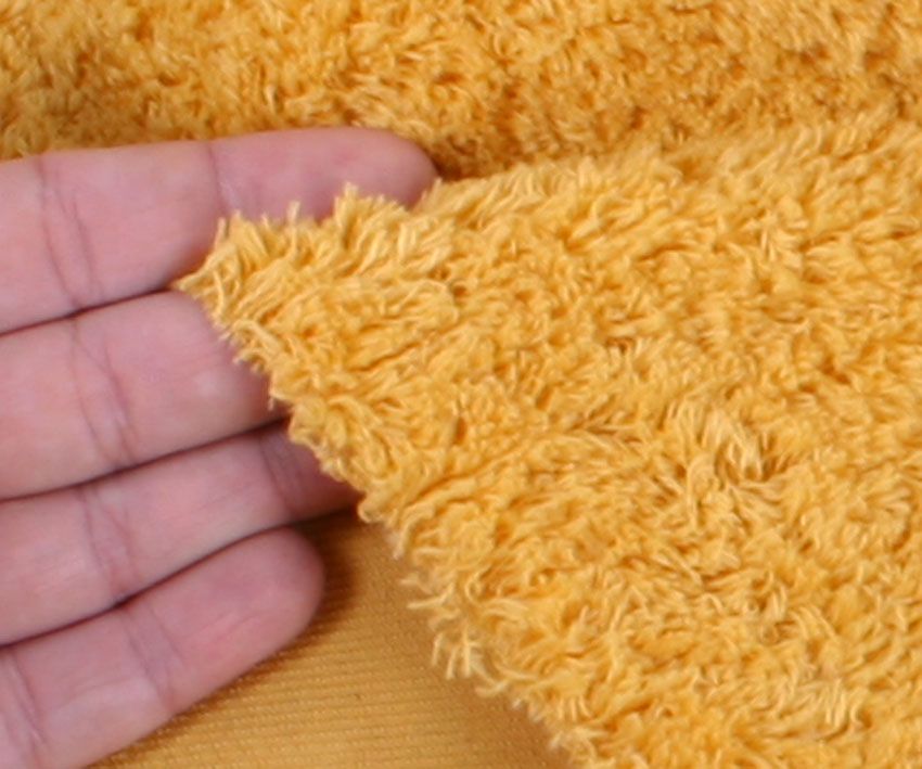 Vintage Katoen gekruld - ca 9mm pool - lap 50 x 63cm - EV2025-5