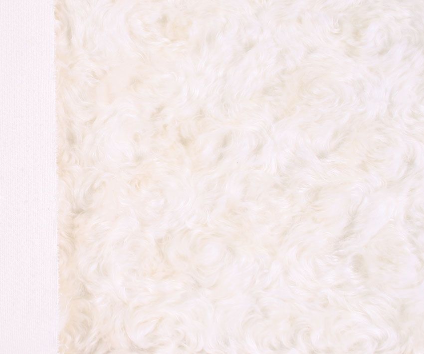 Mohair - Dicht gekruld - ca 24mm pool - 140 cm breed - (989)