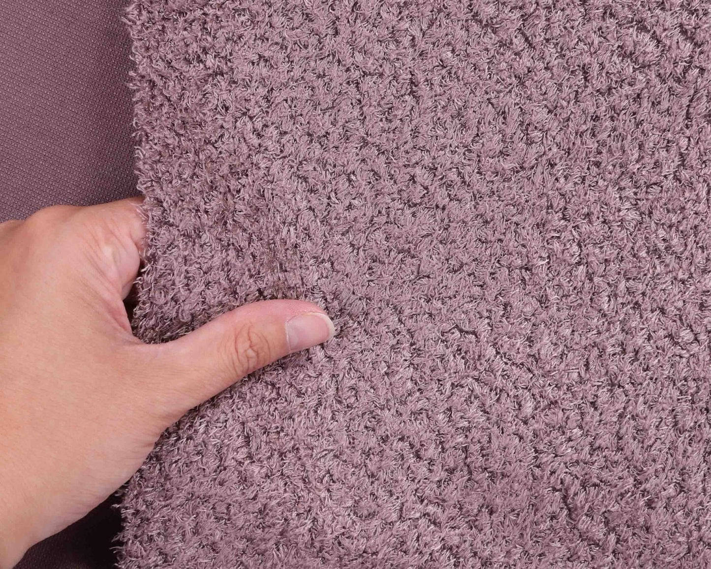 Viscose - dicht - gekruld - ca 7mm pool - 140cm breed (JUN-227)
