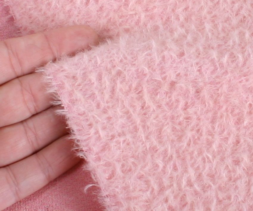 Nieuw! Mohair - dicht gekruld - ca 7mm pool - 140cm breed - RBS-10