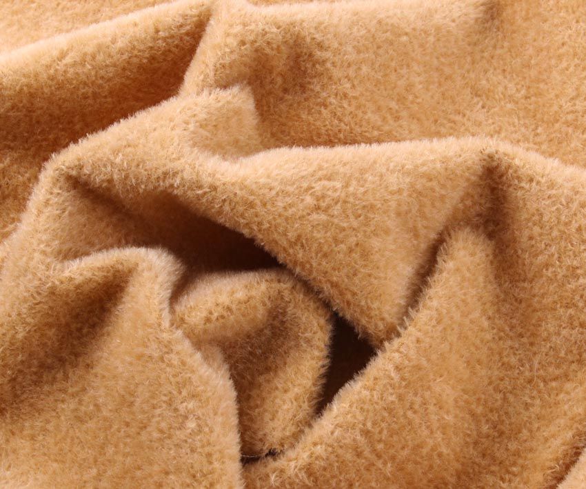 Mohair - dicht gekruld - ca 7mm pool - 140cm breed - RBS-43